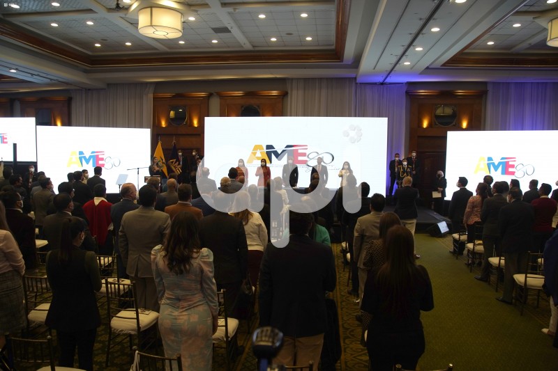 SOI-UIO-AME-CEREMONIA-80-AÑOS-LLASO-LLORI