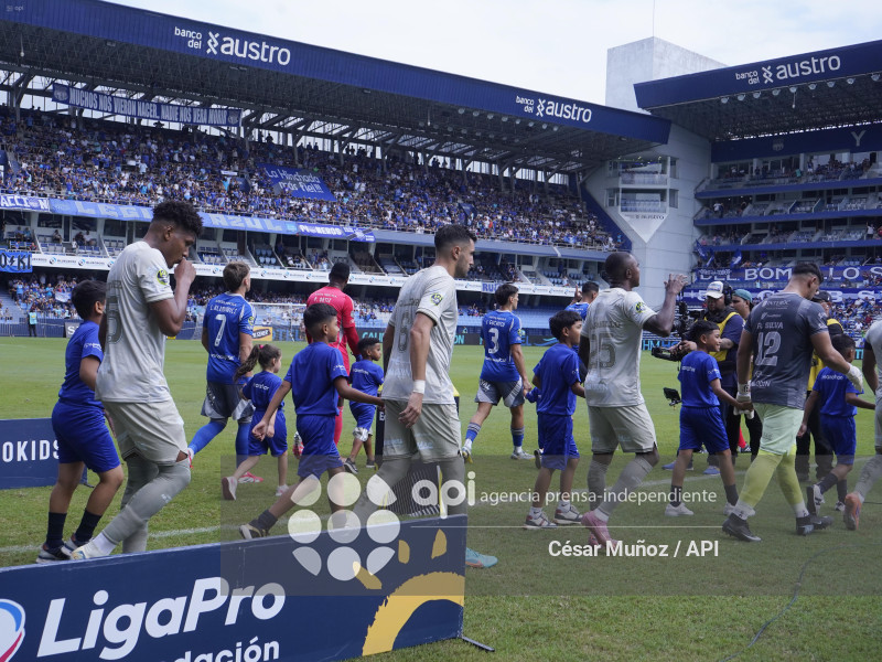 FBL-LIGAECUABET-EMELEC-ORENSE