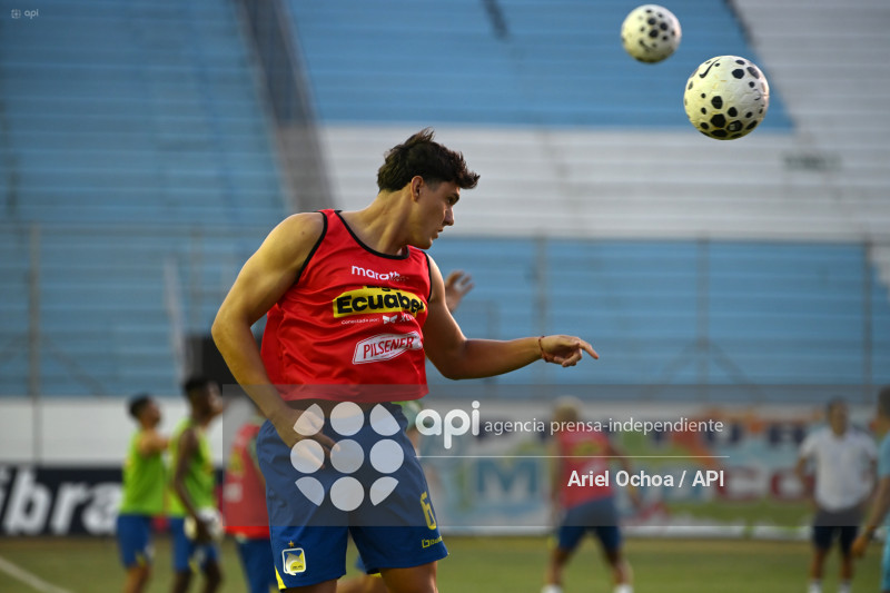 FBL-LIGA ECUABET-DELFIN-LDU