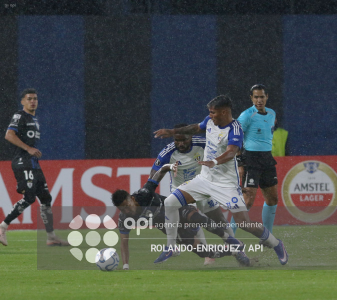 FBL CONMEBOL LIBERTADORES INDEPENDIENTE VALLE VS U CENTRAL