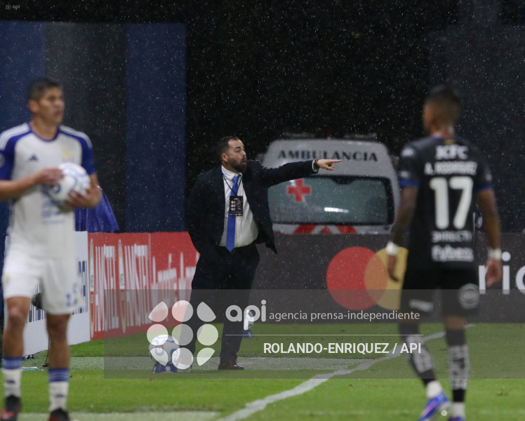 FBL CONMEBOL LIBERTADORES INDEPENDIENTE VALLE VS U CENTRAL