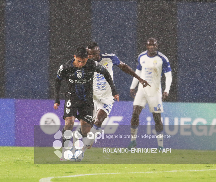 FBL CONMEBOL LIBERTADORES INDEPENDIENTE VALLE VS U CENTRAL