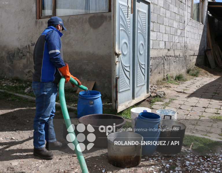 ESCACES DE AGUA 39 SECTORES DE QUITO