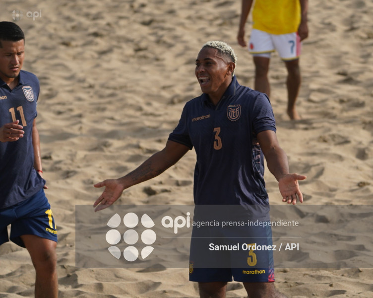 FBL CONMEBOL FUTBOL PLAYA ECUADOR VS COLOMBIA  MAYORES