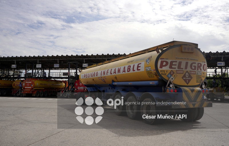 GYE-ABASTECIMIENTO COMBUSTIBLE