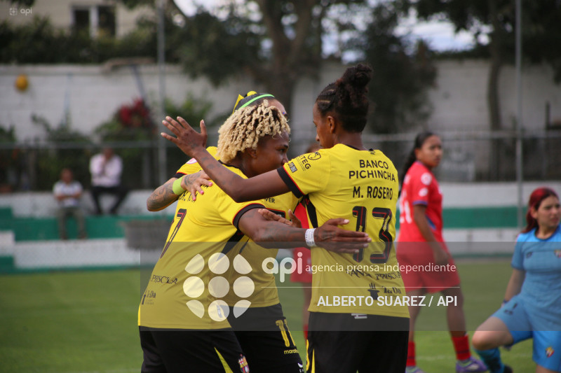 FBL SUPERLIGA FEMENINA EL NACIONAL VS BARCELONA