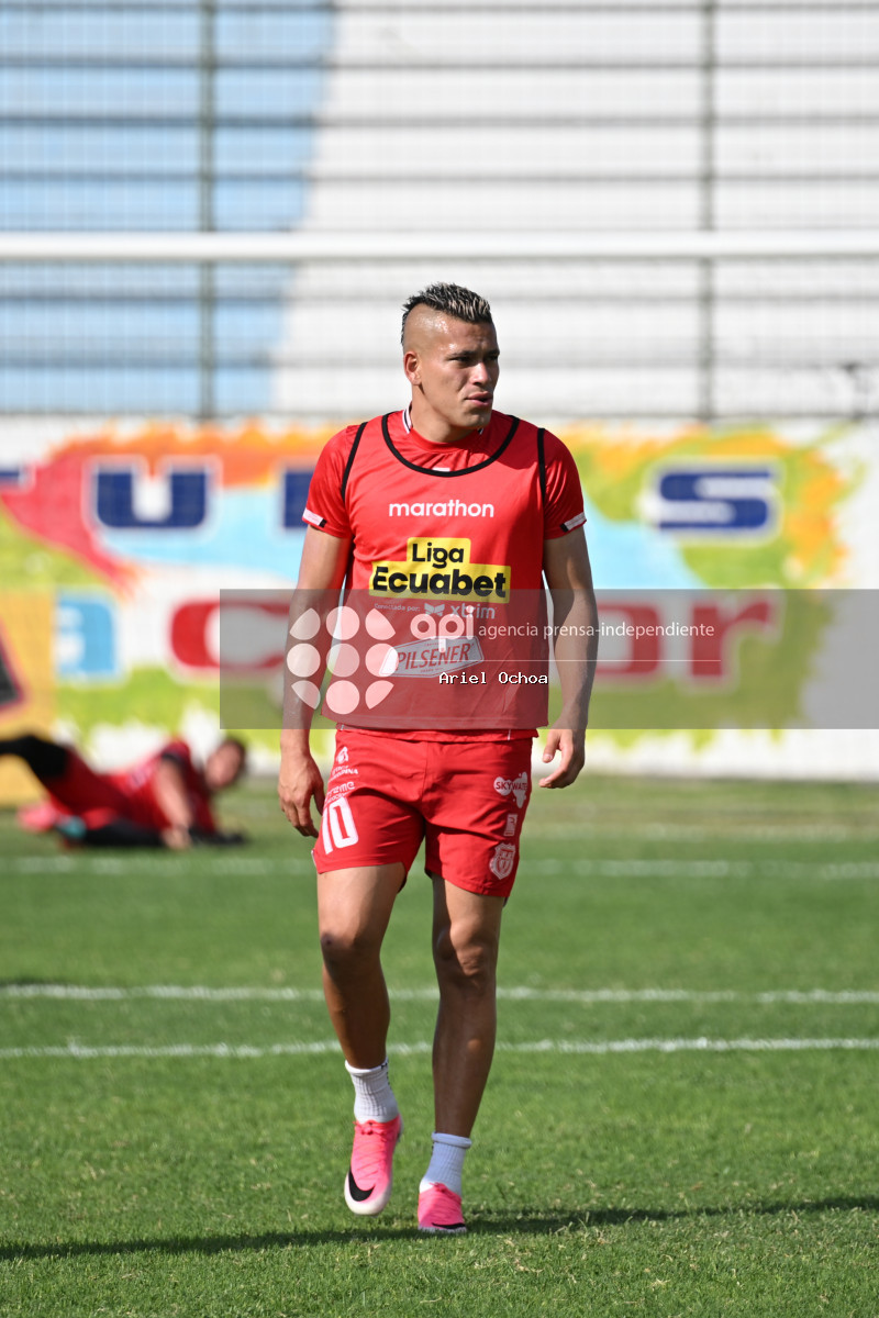 FBL-LIGA ECUABET-DELFIN-TECNICO
