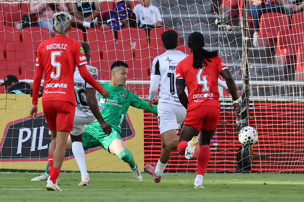 Leones FC espanta 1-0 a Liga en Casa Blanca